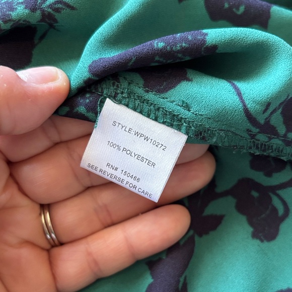 Green/Navy Floral Blouse - Picture 7 of 10